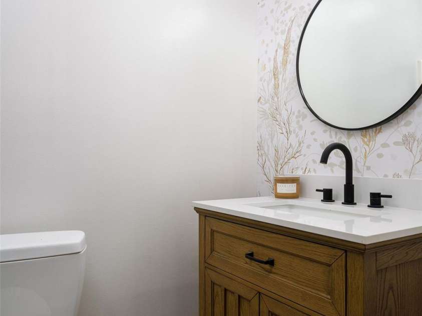 277 Sunset Boulevard, Lexington, NC 27292.  MLS# CAR4231406, YatesRealty ID 1644. 