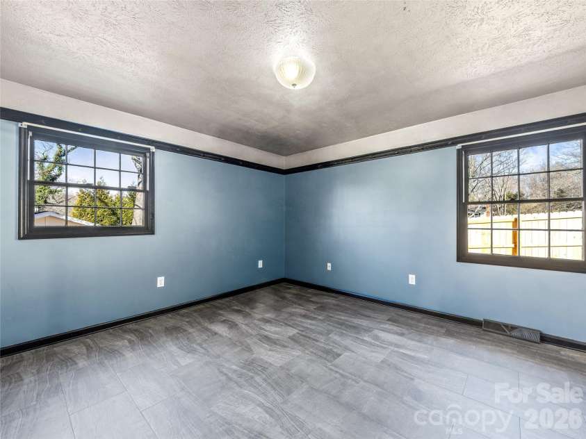 34 Southwicke Drive, Arden, NC 28704.  MLS# CAR4341625, YatesRealty ID 1644. 