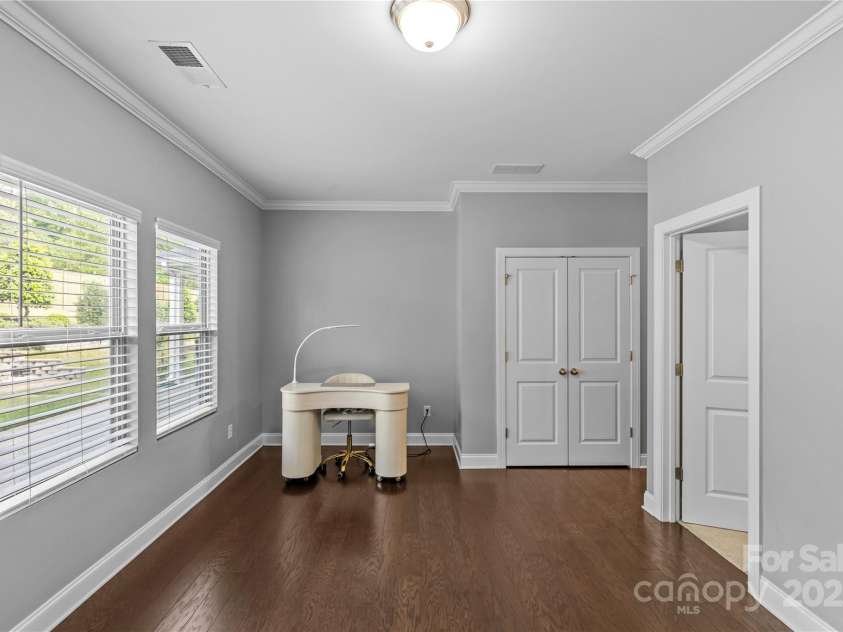 11209 Flenniken Court, Charlotte, NC 28277.  MLS# CAR4263518, YatesRealty ID 16440. 
