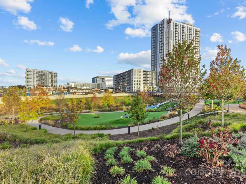 11209 Flenniken Court, Charlotte, NC 28277.  MLS# CAR4263518, YatesRealty ID 16440. 