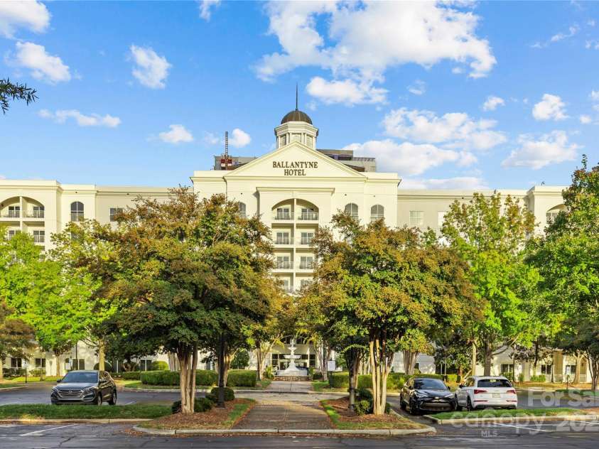 11209 Flenniken Court, Charlotte, NC 28277.  MLS# CAR4263518, YatesRealty ID 16440. 