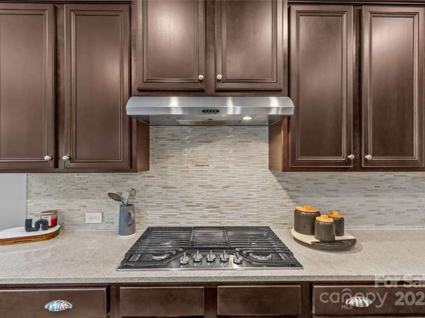 11209 Flenniken Court, Charlotte, NC 28277.  MLS# CAR4333746, YatesRealty ID 16440. 