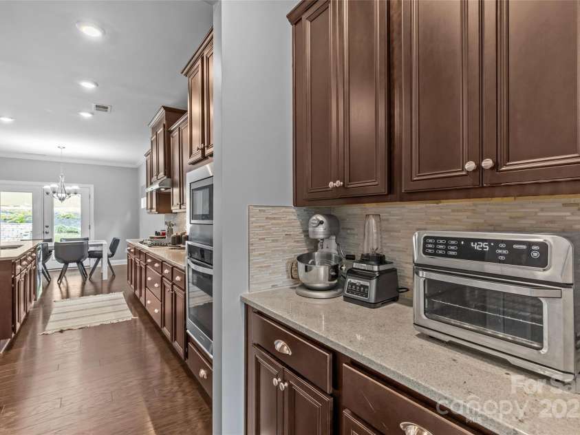 11209 Flenniken Court, Charlotte, NC 28277.  MLS# CAR4333746, YatesRealty ID 16440. 