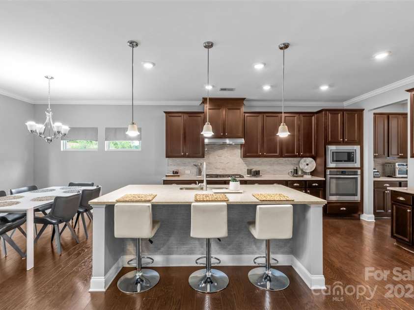 11209 Flenniken Court, Charlotte, NC 28277.  MLS# CAR4333746, YatesRealty ID 16440. 