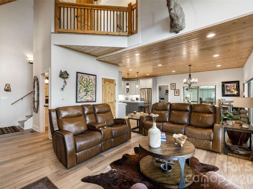 366 Signature Row Boulevard, Waynesville, NC 28785.  MLS# CAR4373679, YatesRealty ID 16440. 