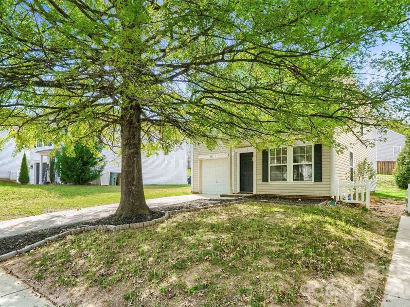 2013 Beckwith Lane, Waxhaw, NC 28173.  MLS# CAR4349536, YatesRealty ID 16441. Exterior Front