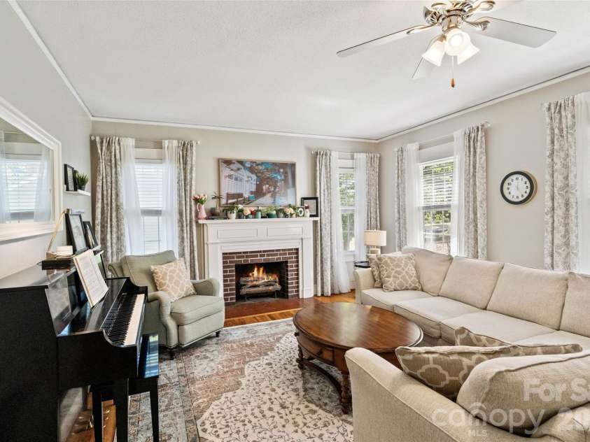 721 Milton Avenue, Rock Hill, SC 29730.  MLS# CAR4373351, YatesRealty ID 16443. 