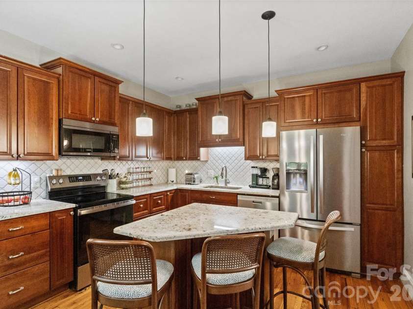 721 Milton Avenue, Rock Hill, SC 29730.  MLS# CAR4373351, YatesRealty ID 16443. 