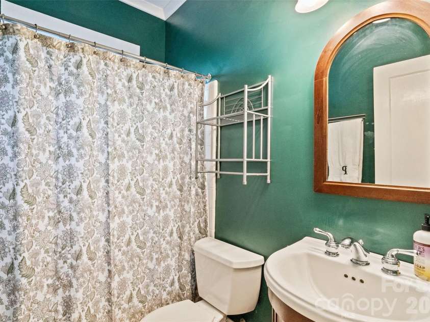 721 Milton Avenue, Rock Hill, SC 29730.  MLS# CAR4373351, YatesRealty ID 16443. 