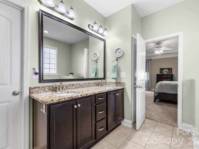 1141 Black Walnut Road, Clover, SC 29710.  MLS# CAR4365544, YatesRealty ID 16445. 