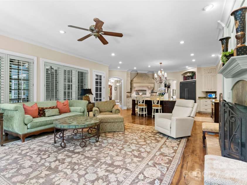 13837 Grand Palisades Parkway, Charlotte, NC 28278.  MLS# CAR4259254, YatesRealty ID 16445. 