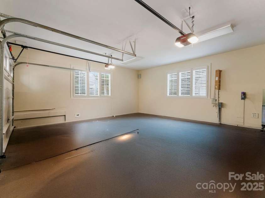 13837 Grand Palisades Parkway, Charlotte, NC 28278.  MLS# CAR4259254, YatesRealty ID 16445. 