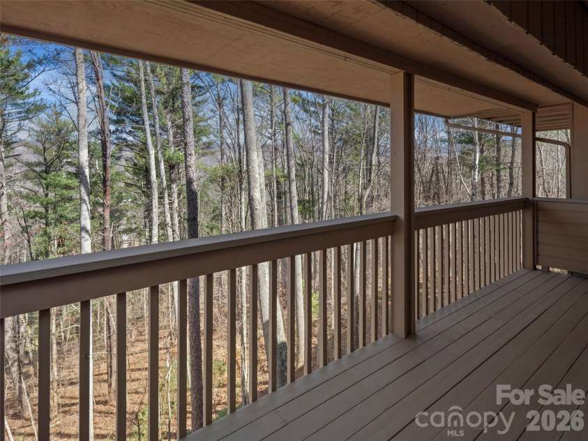 3501 Timber Trail, Asheville, NC 28804.  MLS# CAR4357759, YatesRealty ID 16447. 