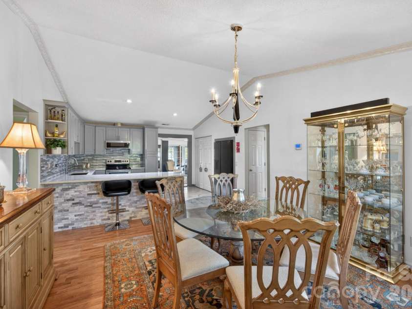 1370 Julius Drive, Salisbury, NC 28147.  MLS# CAR4368921, YatesRealty ID 16448. 