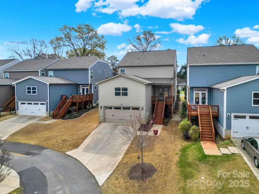 117 Stowe Road, Belmont, NC 28012.  MLS# CAR4227487, YatesRealty ID 16449. 