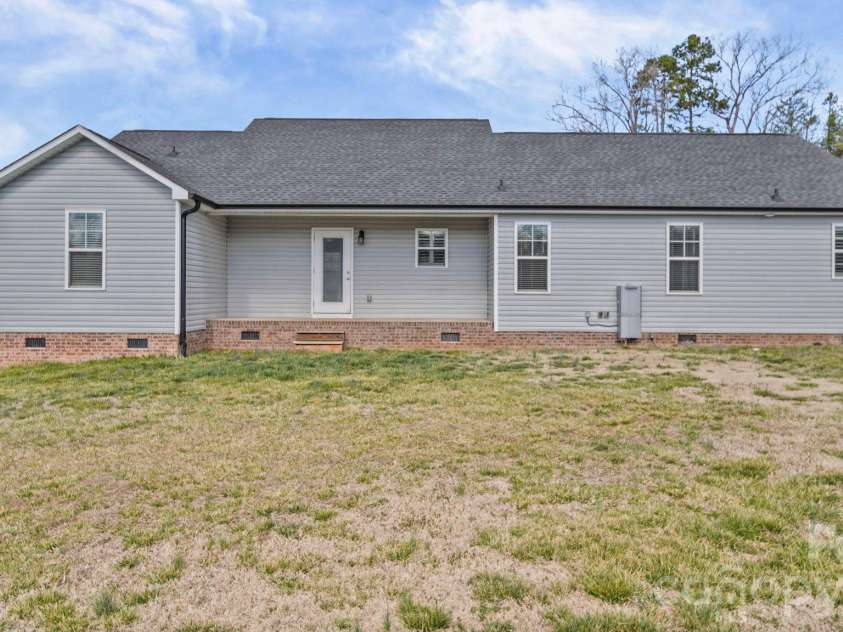 3897 Ritchie Road, Lincolnton, NC 28092.  MLS# CAR4350349, YatesRealty ID 16449. 