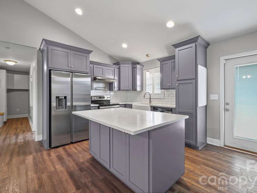 3897 Ritchie Road, Lincolnton, NC 28092.  MLS# CAR4350349, YatesRealty ID 16449. Open floor plan