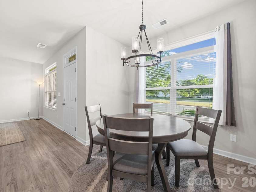 204 Overstone Court, Fort Mill, SC 29715.  MLS# CAR4369721, YatesRealty ID 16450. Dining Room