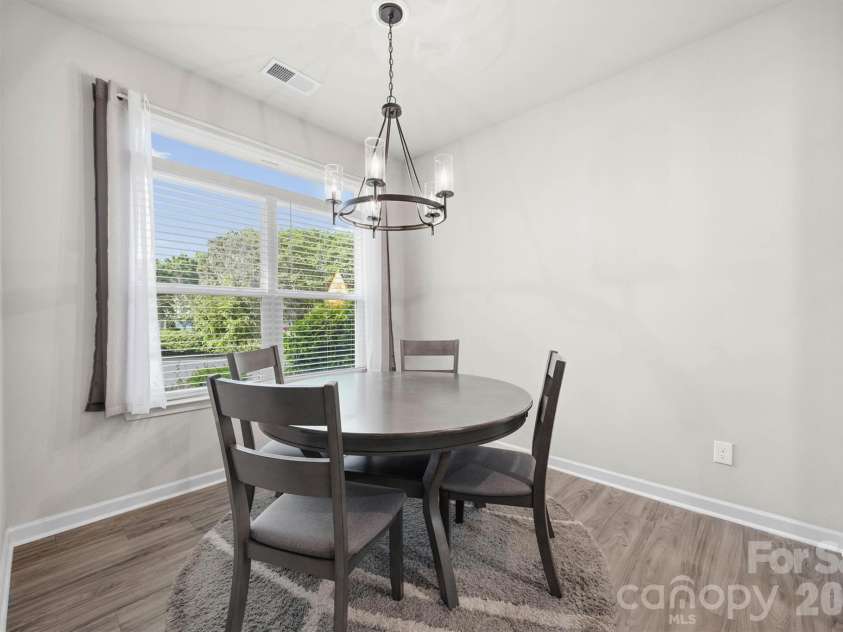 204 Overstone Court, Fort Mill, SC 29715.  MLS# CAR4369721, YatesRealty ID 16450. Dining Room