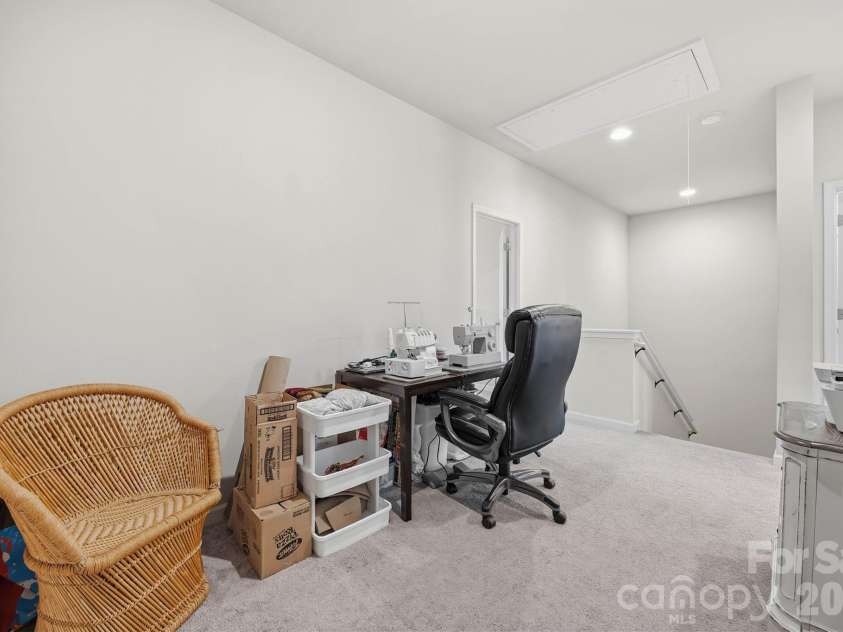 204 Overstone Court, Fort Mill, SC 29715.  MLS# CAR4369721, YatesRealty ID 16450. Loft