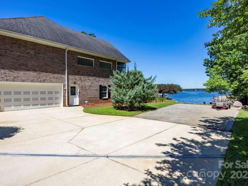 2102 Lake Road, Ridgeway, SC 29130.  MLS# CAR4256737, YatesRealty ID 16450. Lower Garage / Workshop. Plenty of room to park and RV!