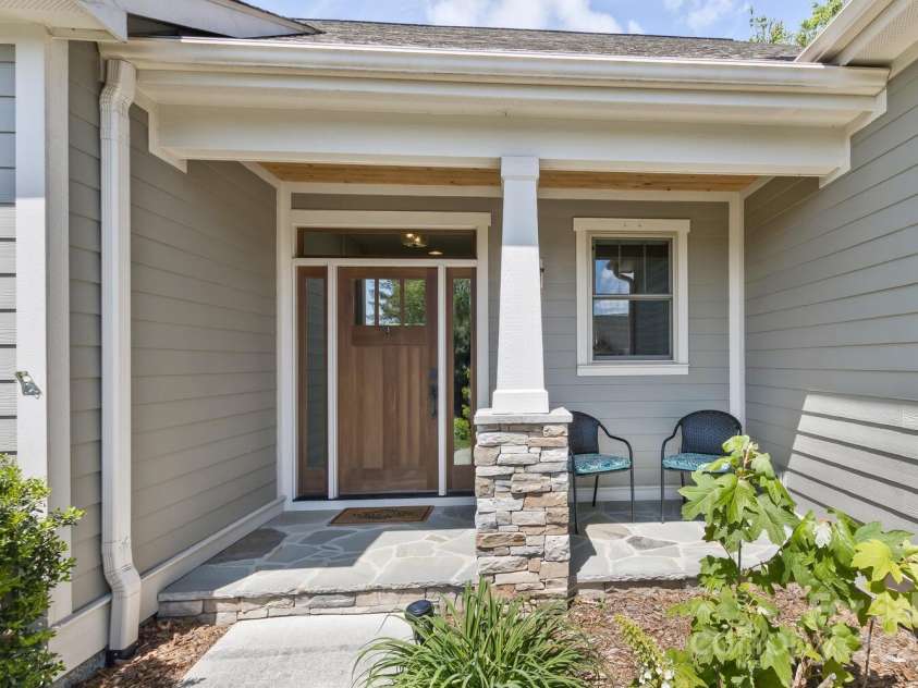 140 Shadowleaf Drive, Hendersonville, NC 28739.  MLS# CAR4254625, YatesRealty ID 16452. Front