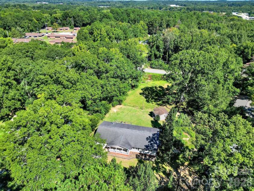 812 Hudson Street, Lancaster, SC 29720.  MLS# CAR4368804, YatesRealty ID 16452. 