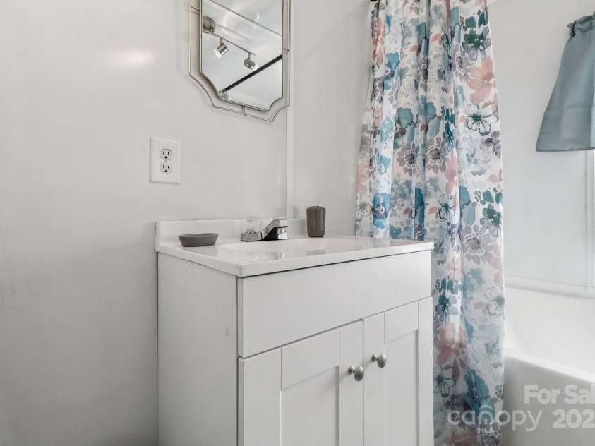 13692 Newberry Road, Blair, SC 29015.  MLS# CAR4248881, YatesRealty ID 16460. 