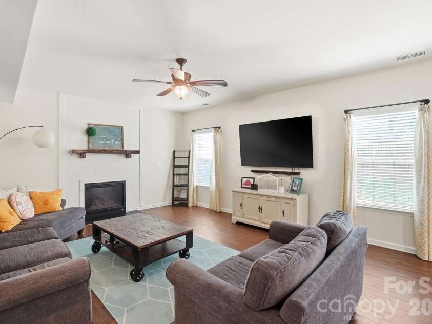 1757 Felts Parkway, Fort Mill, SC 29715.  MLS# CAR4355714, YatesRealty ID 16461. 