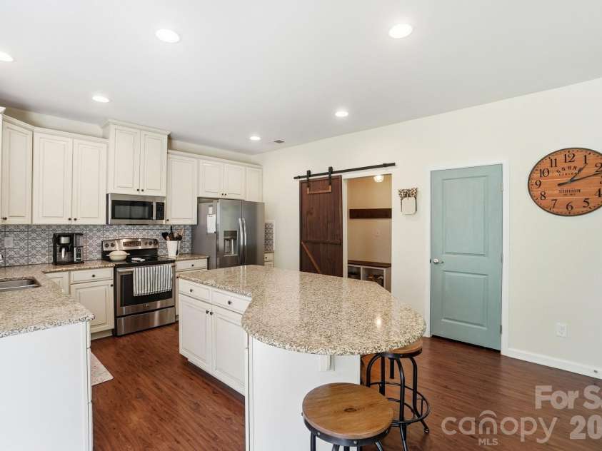 1757 Felts Parkway, Fort Mill, SC 29715.  MLS# CAR4355714, YatesRealty ID 16461. 