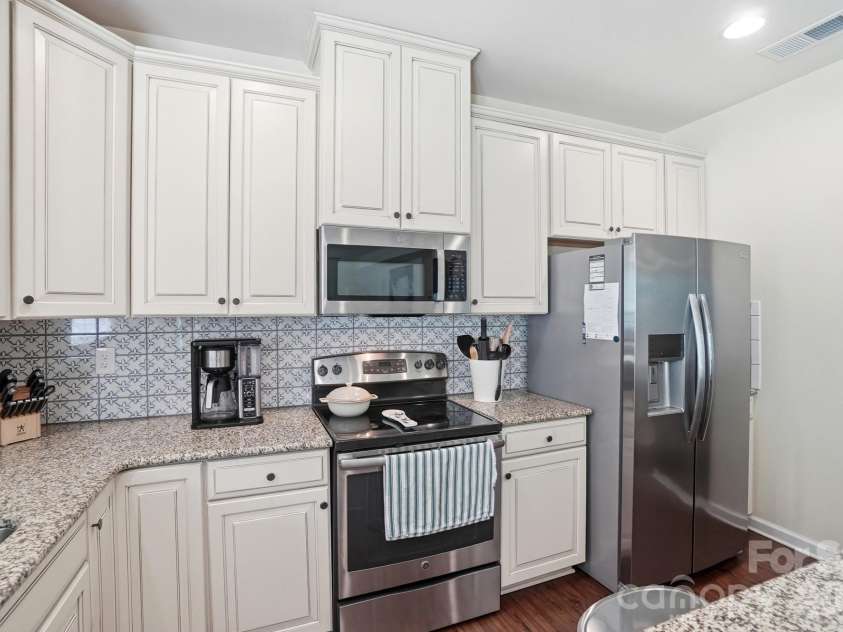 1757 Felts Parkway, Fort Mill, SC 29715.  MLS# CAR4355714, YatesRealty ID 16461. 