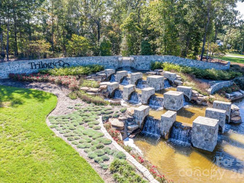 5079 Looking Glass Trail, Denver, NC 28037.  MLS# CAR4319914, YatesRealty ID 16462. 