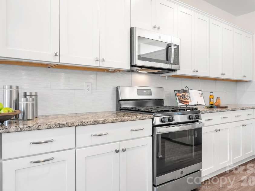 5079 Looking Glass Trail, Denver, NC 28037.  MLS# CAR4319914, YatesRealty ID 16462. 