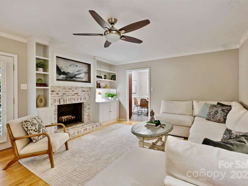 1230 Somersby Lane, Matthews, NC 28105.  MLS# CAR4265331, YatesRealty ID 16463. 