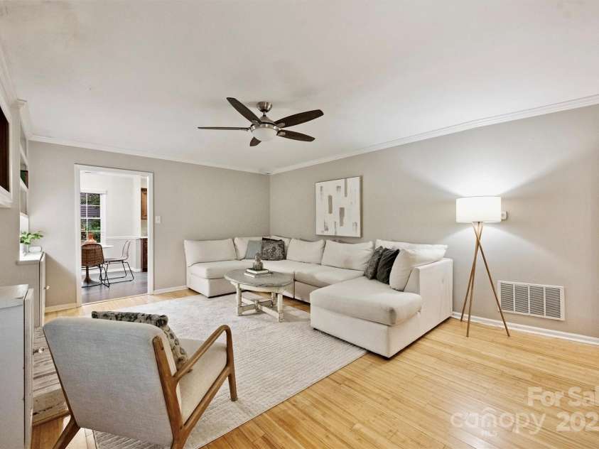 1230 Somersby Lane, Matthews, NC 28105.  MLS# CAR4265331, YatesRealty ID 16463. 