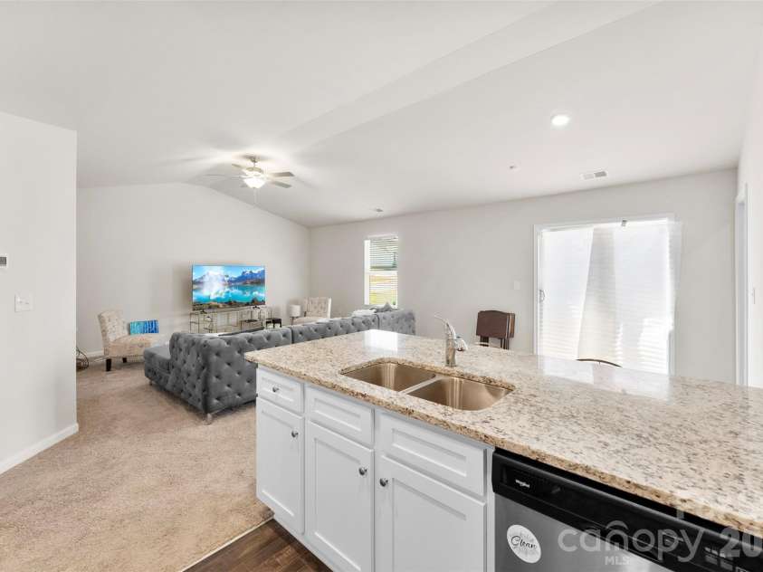 223 Frank Burns Way, Kings Mountain, NC 28086.  MLS# CAR4419139, YatesRealty ID 16464. 