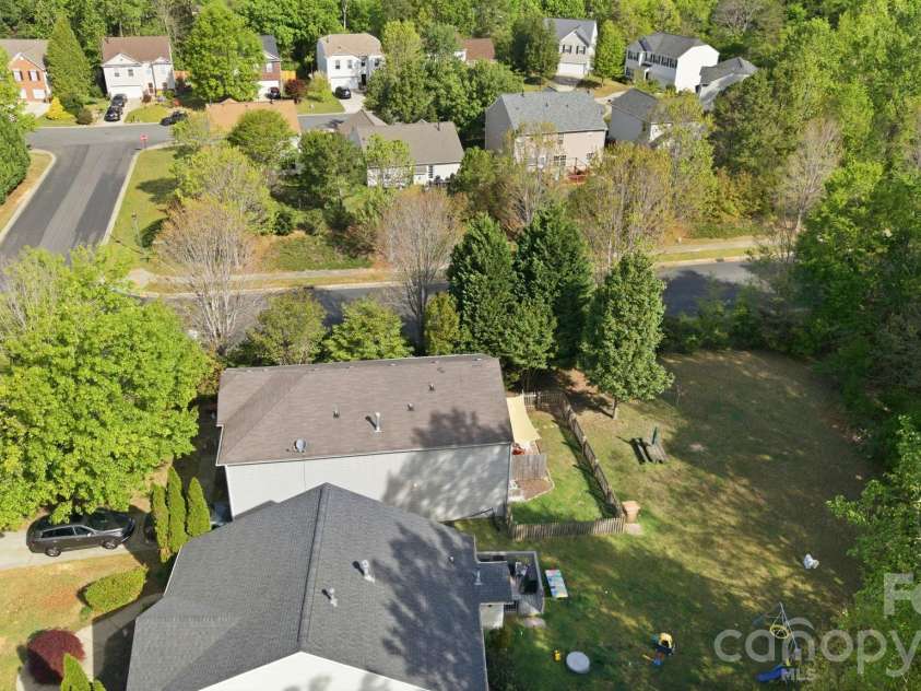 2028 Harrison Park Drive, Waxhaw, NC 28173.  MLS# CAR4367987, YatesRealty ID 16465. 