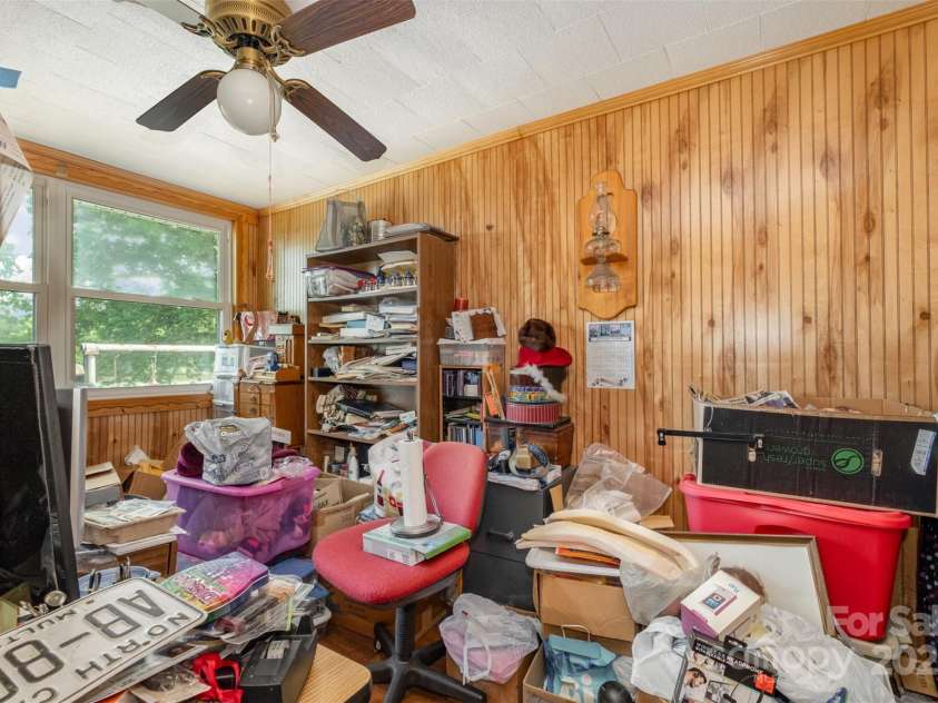 565 Shore Acres Road, Salisbury, NC 28146.  MLS# CAR4253586, YatesRealty ID 16465. 