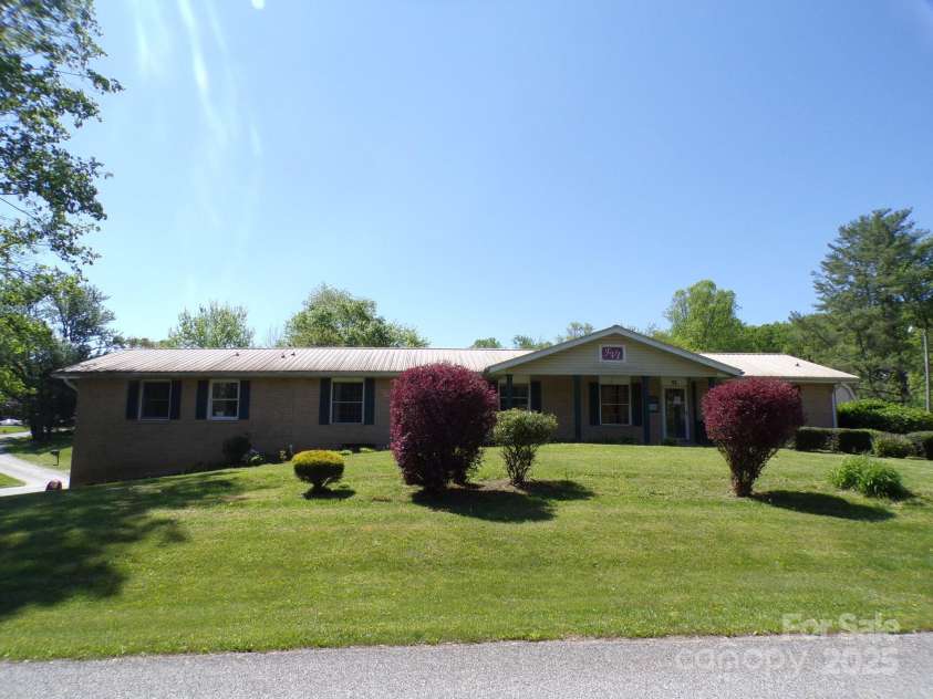 51 Fletcher View Drive, Fletcher, NC 28732.  MLS# CAR4252220, YatesRealty ID 16467. Front view