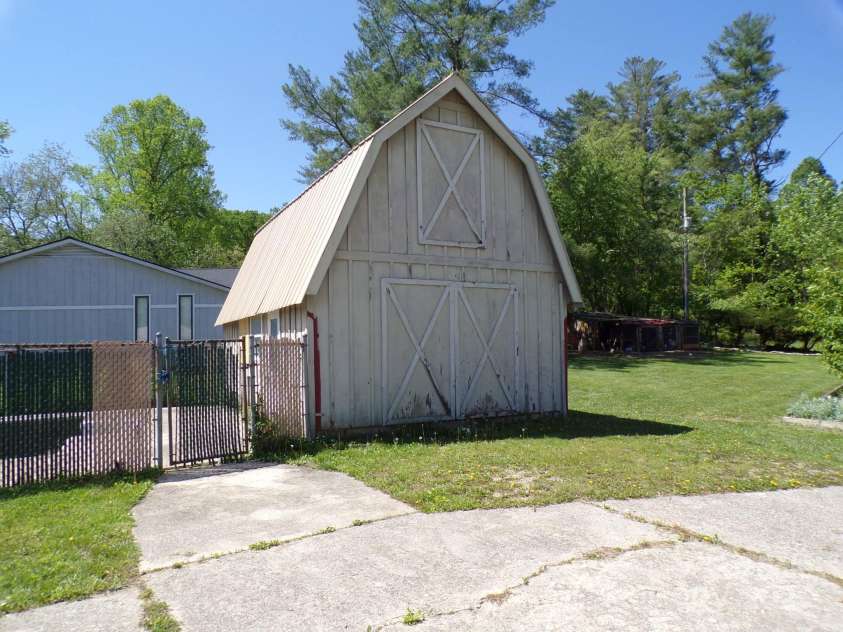 51 Fletcher View Drive, Fletcher, NC 28732.  MLS# CAR4252220, YatesRealty ID 16467. Utility building