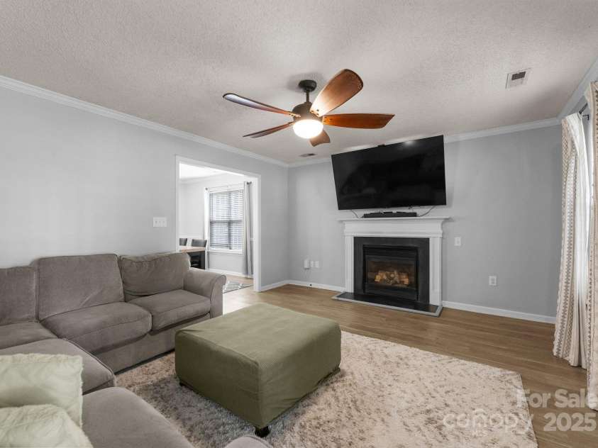 8808 Palmutum Place, Charlotte, NC 28269.  MLS# CAR4264849, YatesRealty ID 16468. 