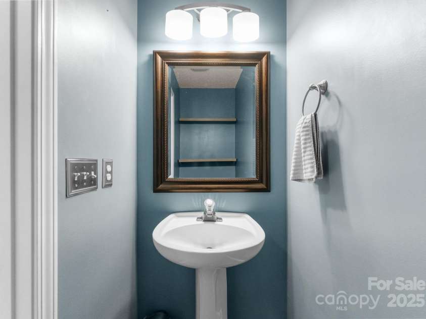 8808 Palmutum Place, Charlotte, NC 28269.  MLS# CAR4264849, YatesRealty ID 16468. 