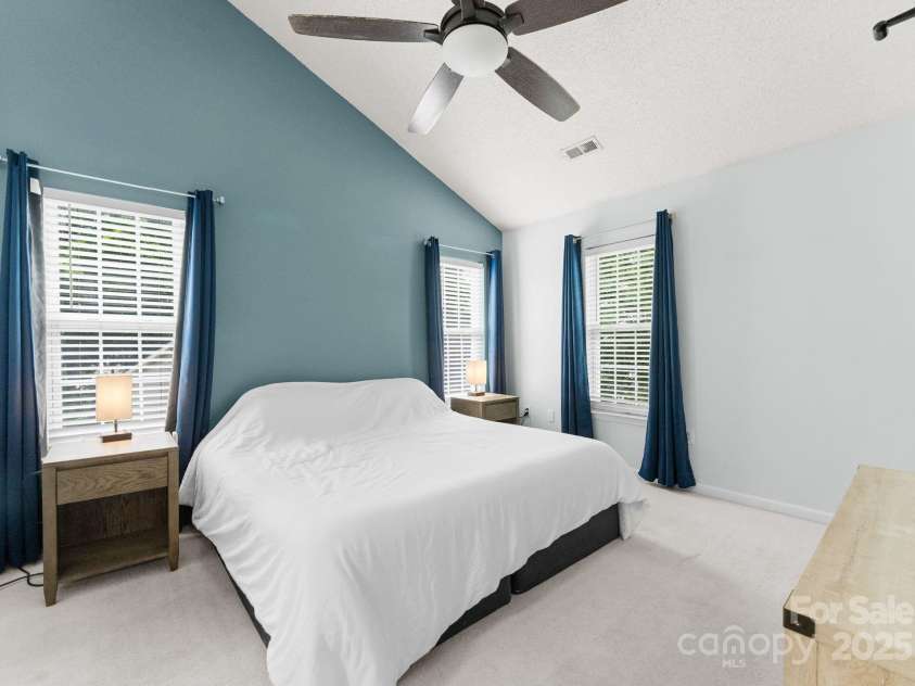 8808 Palmutum Place, Charlotte, NC 28269.  MLS# CAR4264849, YatesRealty ID 16468. 