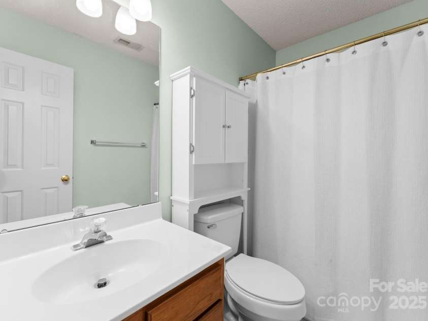 8808 Palmutum Place, Charlotte, NC 28269.  MLS# CAR4264849, YatesRealty ID 16468. 