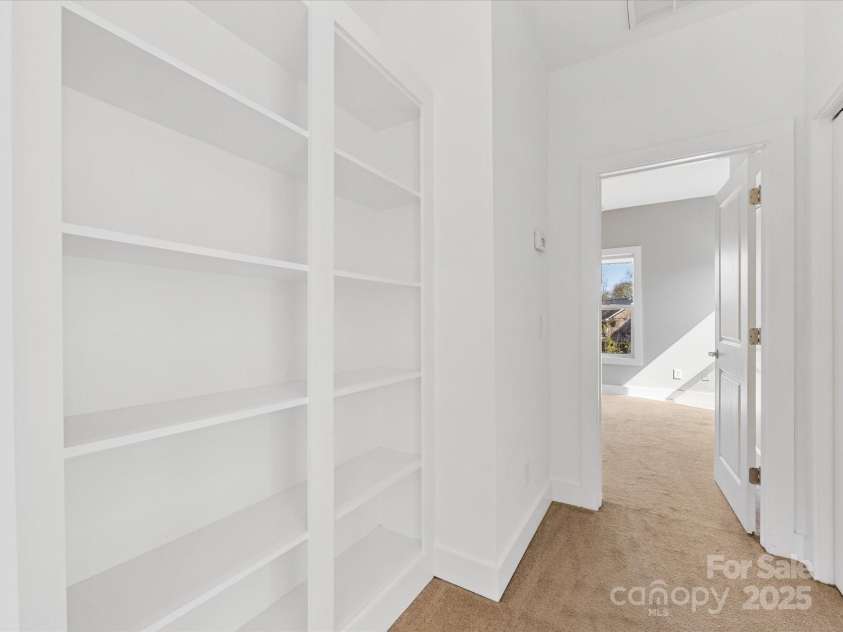 2709 Yadkin Avenue, Charlotte, NC 28205.  MLS# CAR4238325, YatesRealty ID 16469. Built-in Shelving