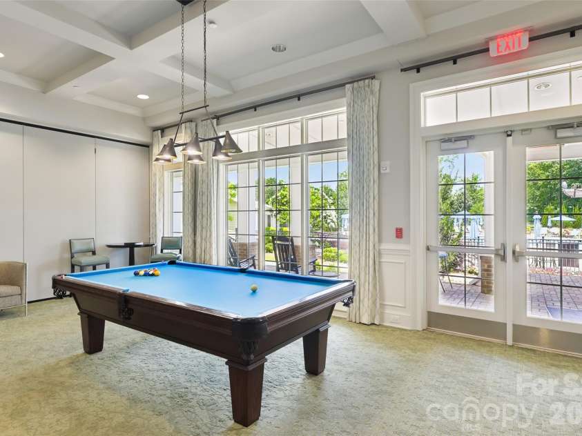 10400 Superb Lane, Charlotte, NC 28215.  MLS# CAR4428108, YatesRealty ID 16470. 