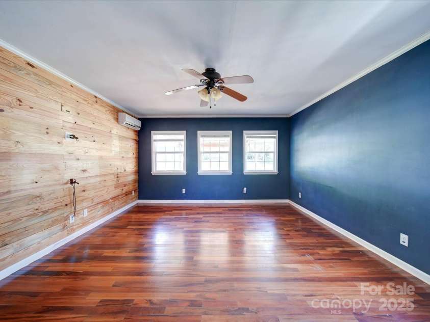 3530 Farm Lake Drive, Concord, NC 28027.  MLS# CAR4246396, YatesRealty ID 16470. Bonus/Den with Beautiful Brazilian Cherry Wood Floors