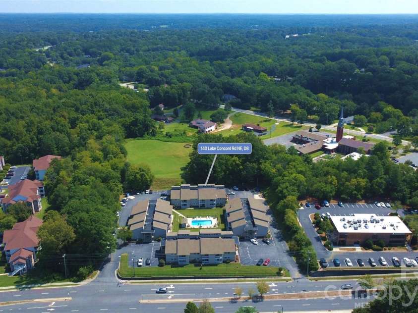 140 Lake Concord Road, Concord, NC 28025.  MLS# CAR4419045, YatesRealty ID 16471. 