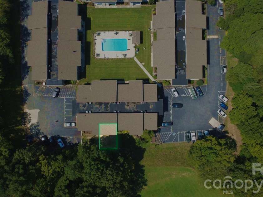 140 Lake Concord Road, Concord, NC 28025.  MLS# CAR4419045, YatesRealty ID 16471. 