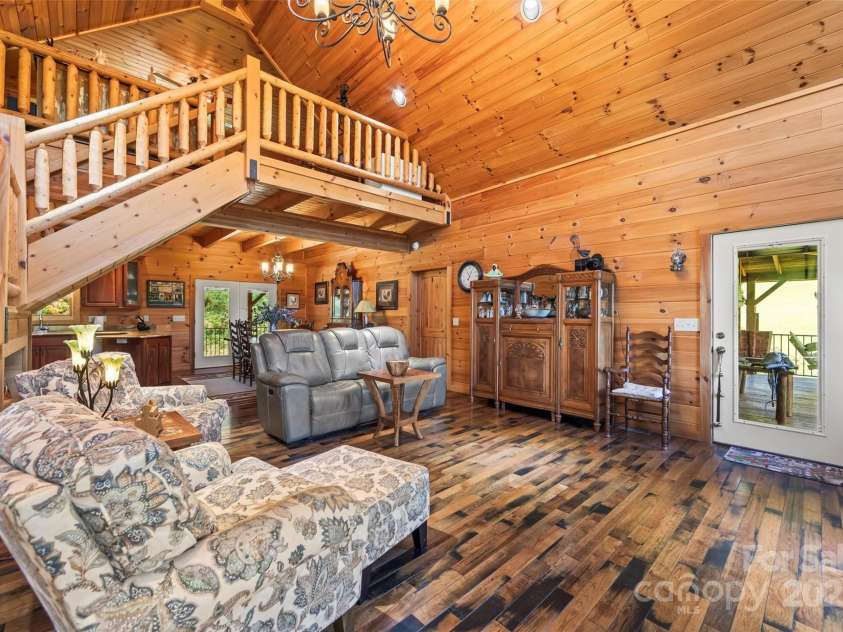 70 Eagles Wings Place, Whittier, NC 28789.  MLS# CAR4262880, YatesRealty ID 16471. 